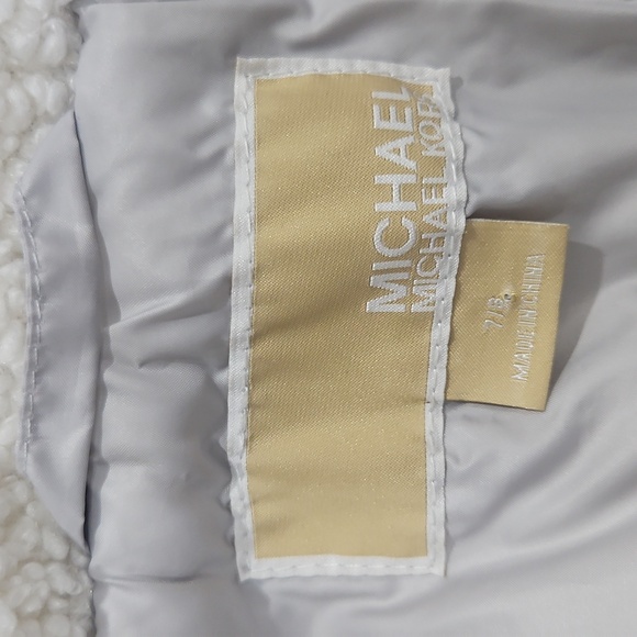 Michael Kors Light Grey Puffer Coat Size 7/8 - Picture 4 of 12